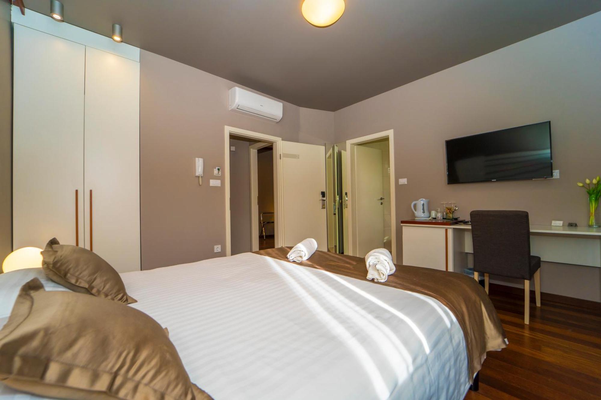 Luxury Rooms And Apartment Silente Bacvice Split Kültér fotó
