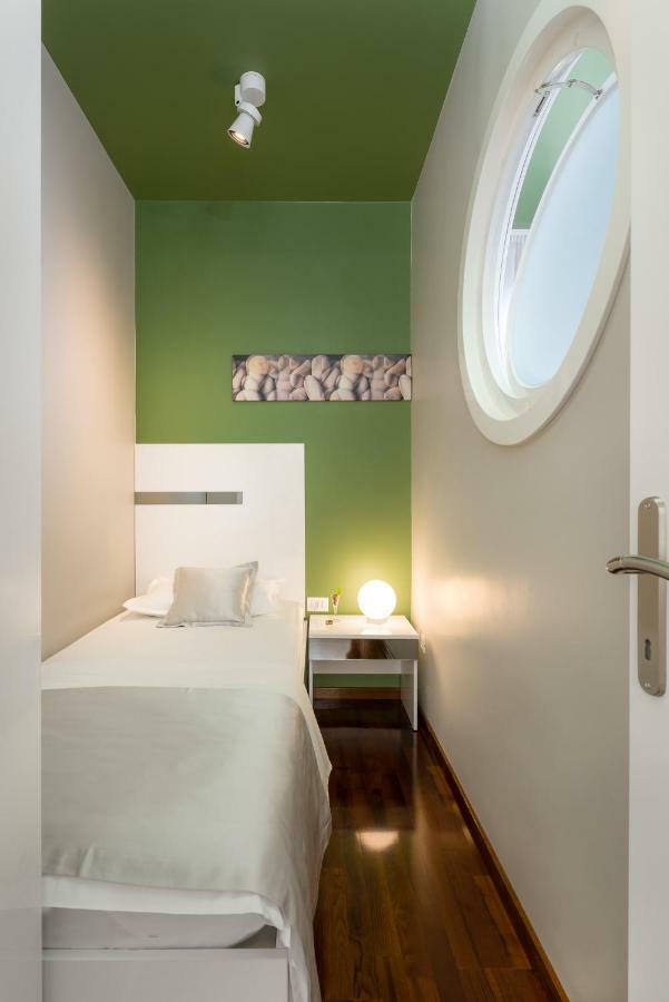 Luxury Rooms And Apartment Silente Bacvice Split Kültér fotó